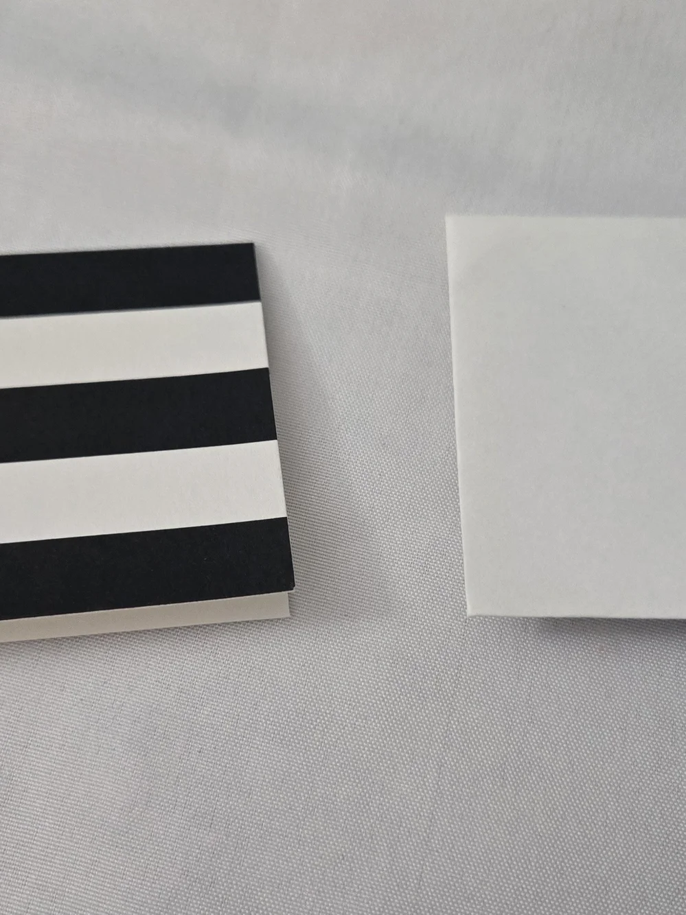 Kate Spade New York Gift Enclosure Cards Set - 24 Mini Cards & Envelopes + Box